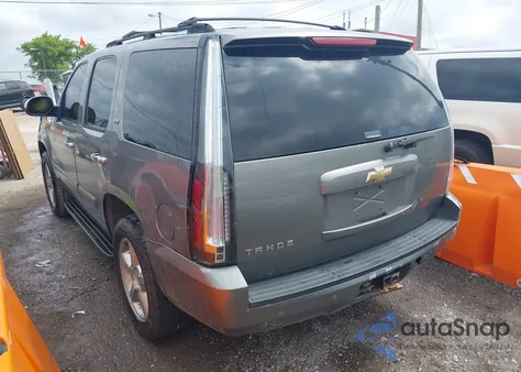 2007 Chevrolet Tahoe Ltz из США, поврежденный, VIN 1GNFC13J07R282939